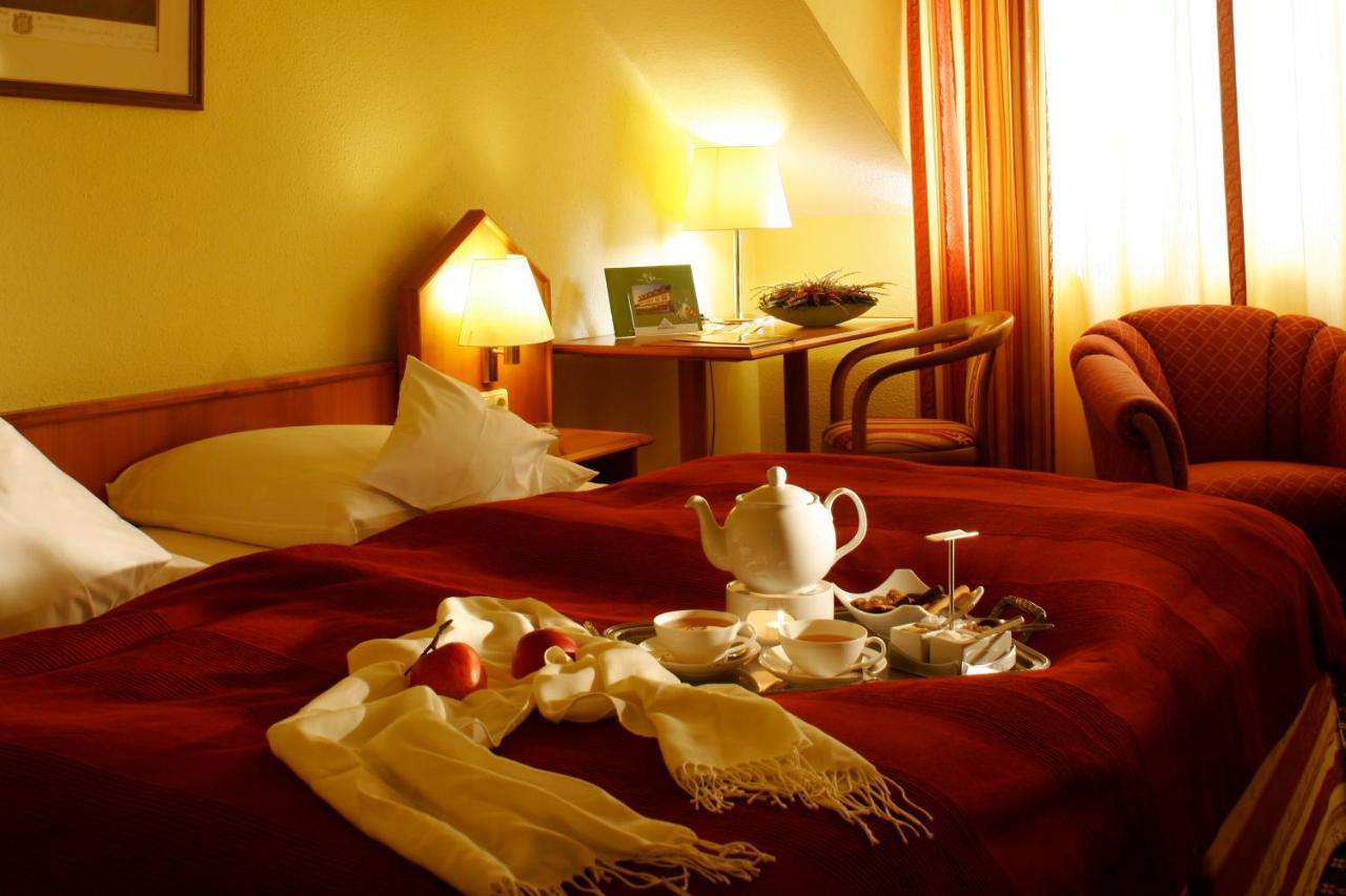 Ringhotel Hotel Zum Stein Oranienbaum-Woerlitz Ruang foto