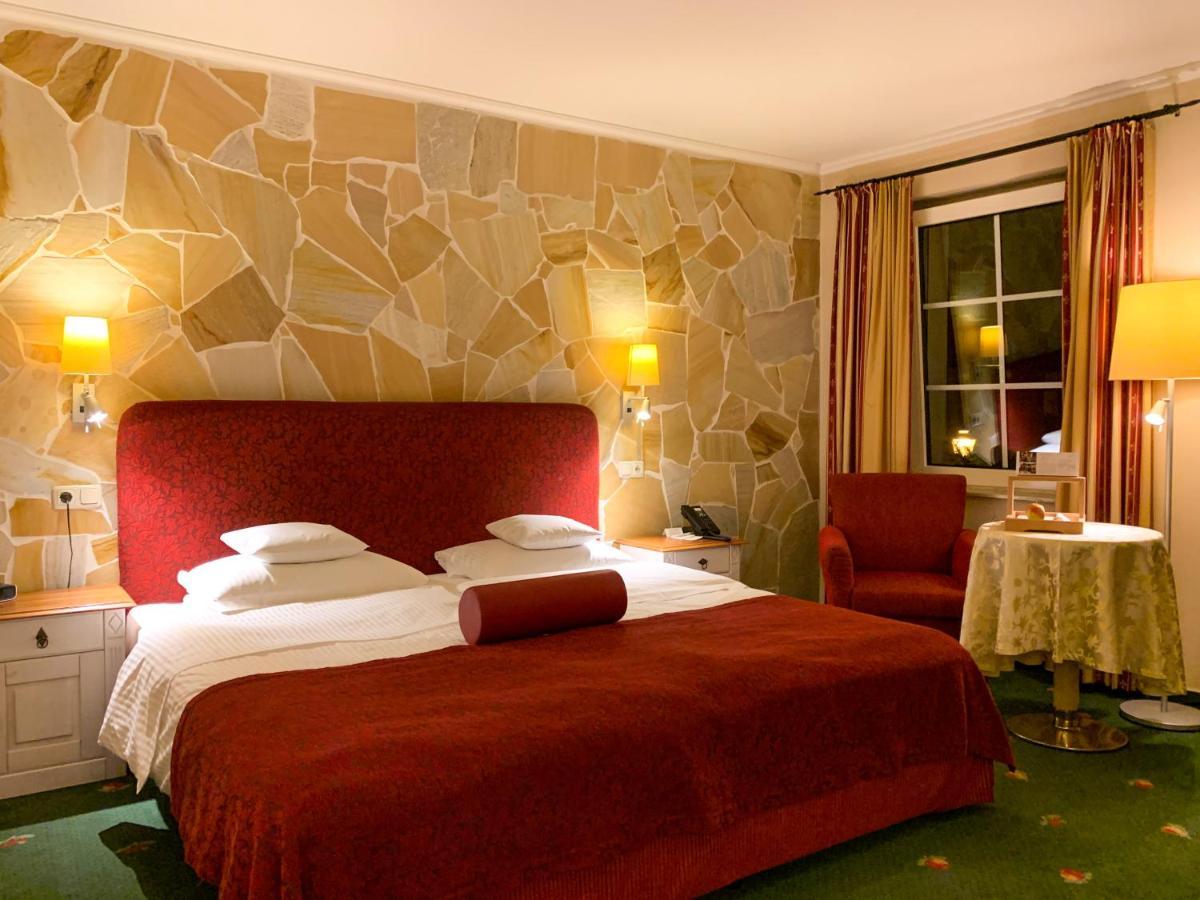 Ringhotel Hotel Zum Stein Oranienbaum-Woerlitz Bagian luar foto